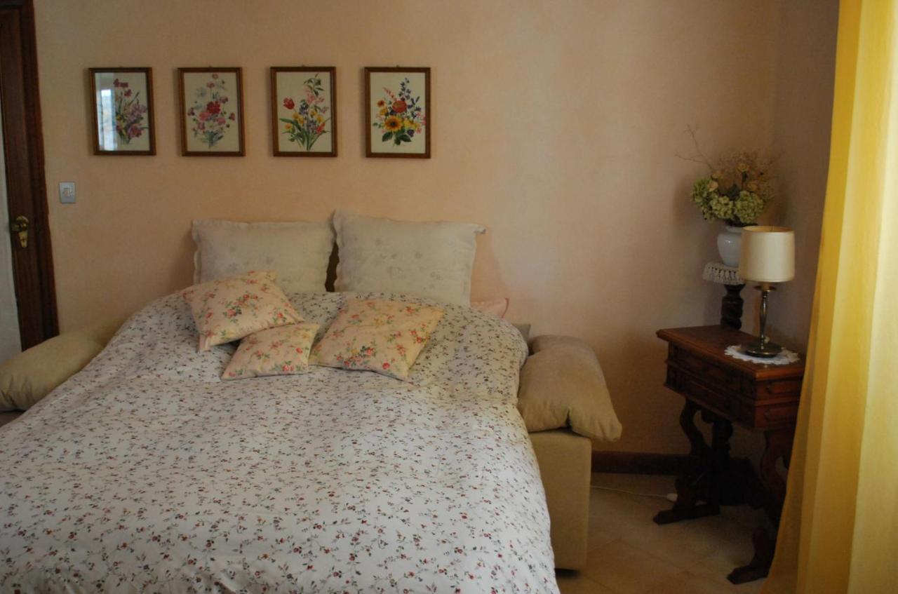 Casa S.Maria Apartment Levane Exterior photo